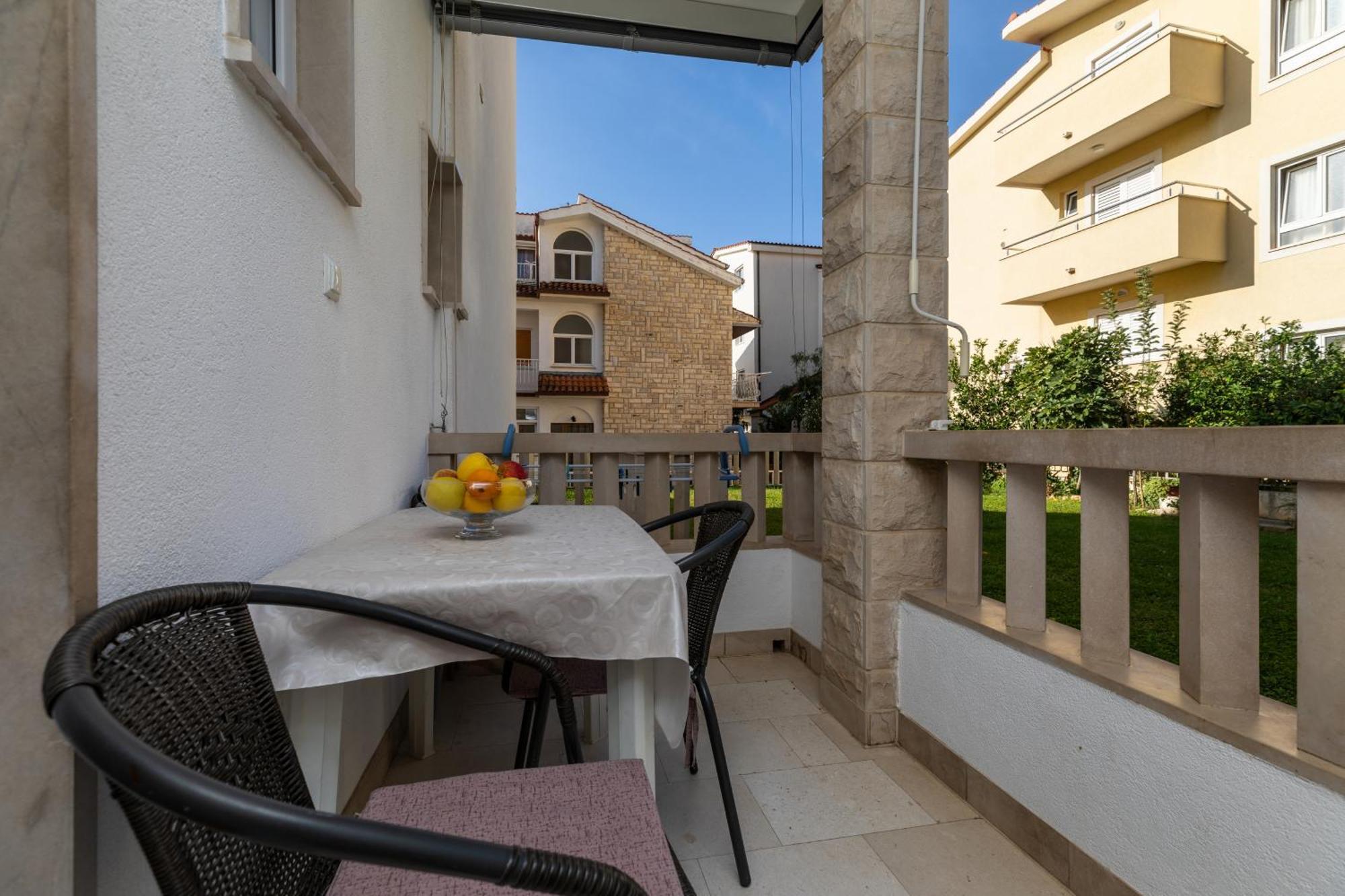 Apartments By The Sea Duce, Omis - 5973 Eksteriør bilde